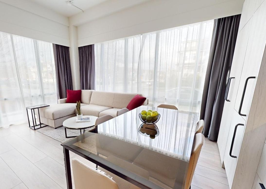 Steveston Waterfront Hotel 5*